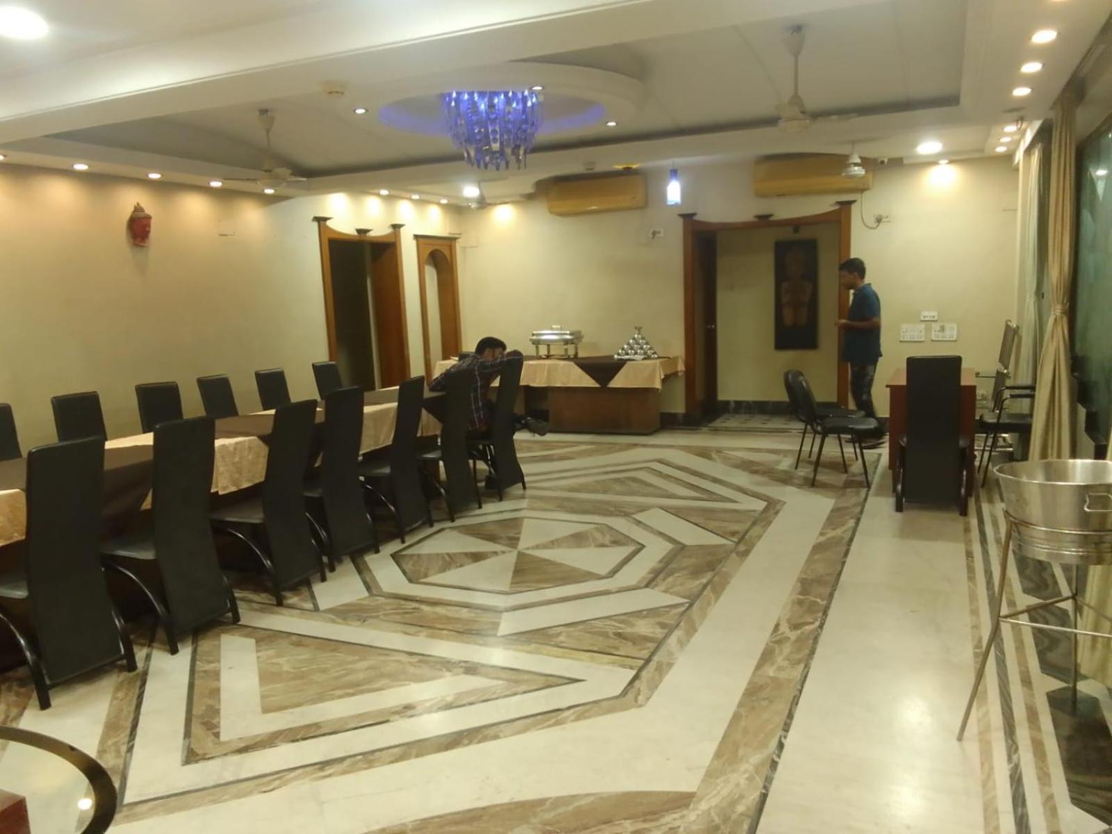 Shivangan Hotel And Banquet Kolkata Exterior photo