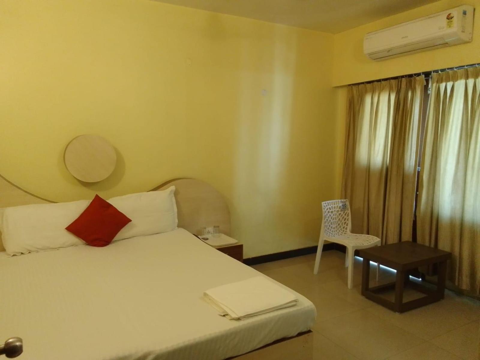Shivangan Hotel And Banquet Kolkata Exterior photo